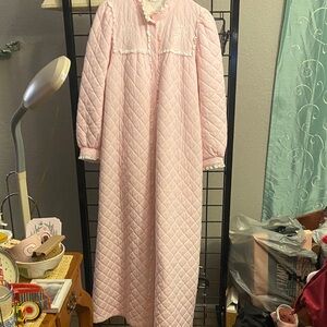 Miss Elaine Pink and White Quilted Nightgown